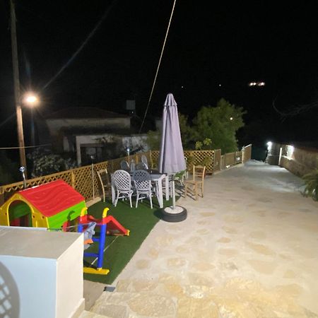 Вілла Casa Di Fragkiskos. Ένα Σπίτι Μέσα Στη Φύση. Kondomarion Екстер'єр фото